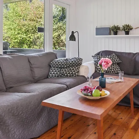 2 Bedroom Gorgeous In Feriehus *